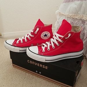 Red converse